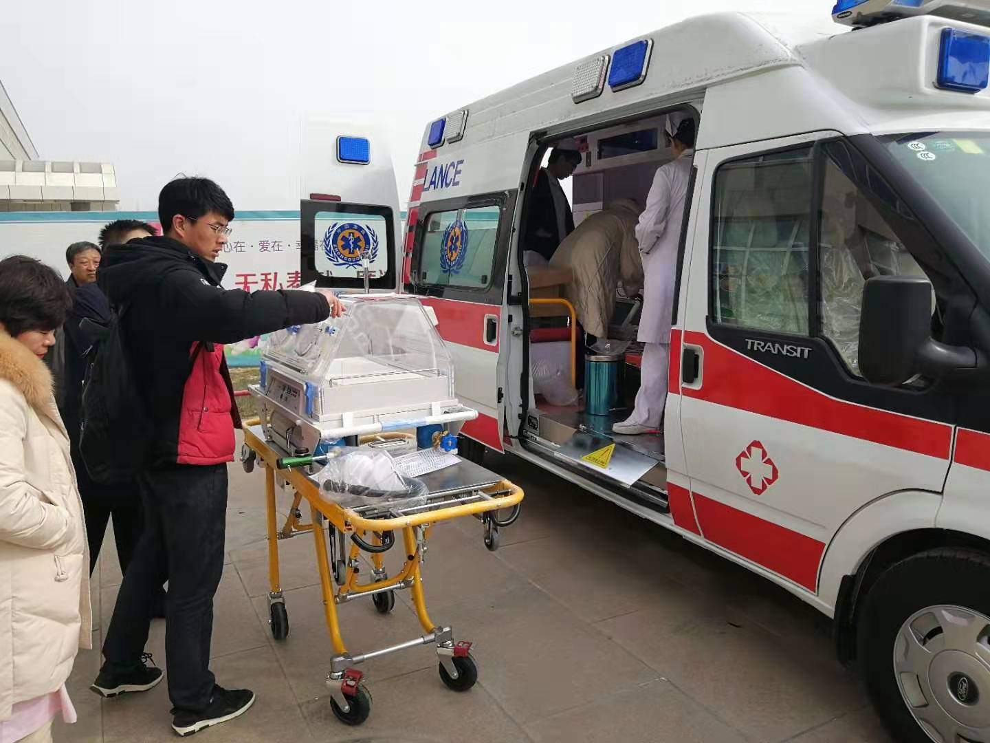 长宁区救护车转院